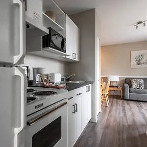 Hotel Le Roberval, Montréal